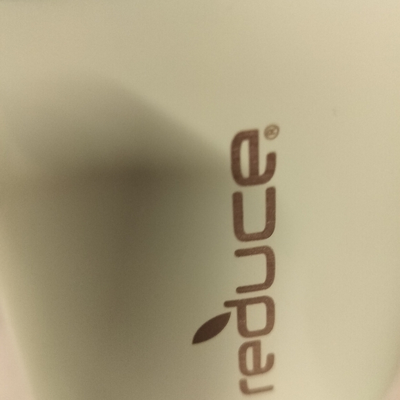 Reduce 40 oz Cold Vacuum Insulated Stainless Straw Tumbler Mug. - Picture 4 of 4